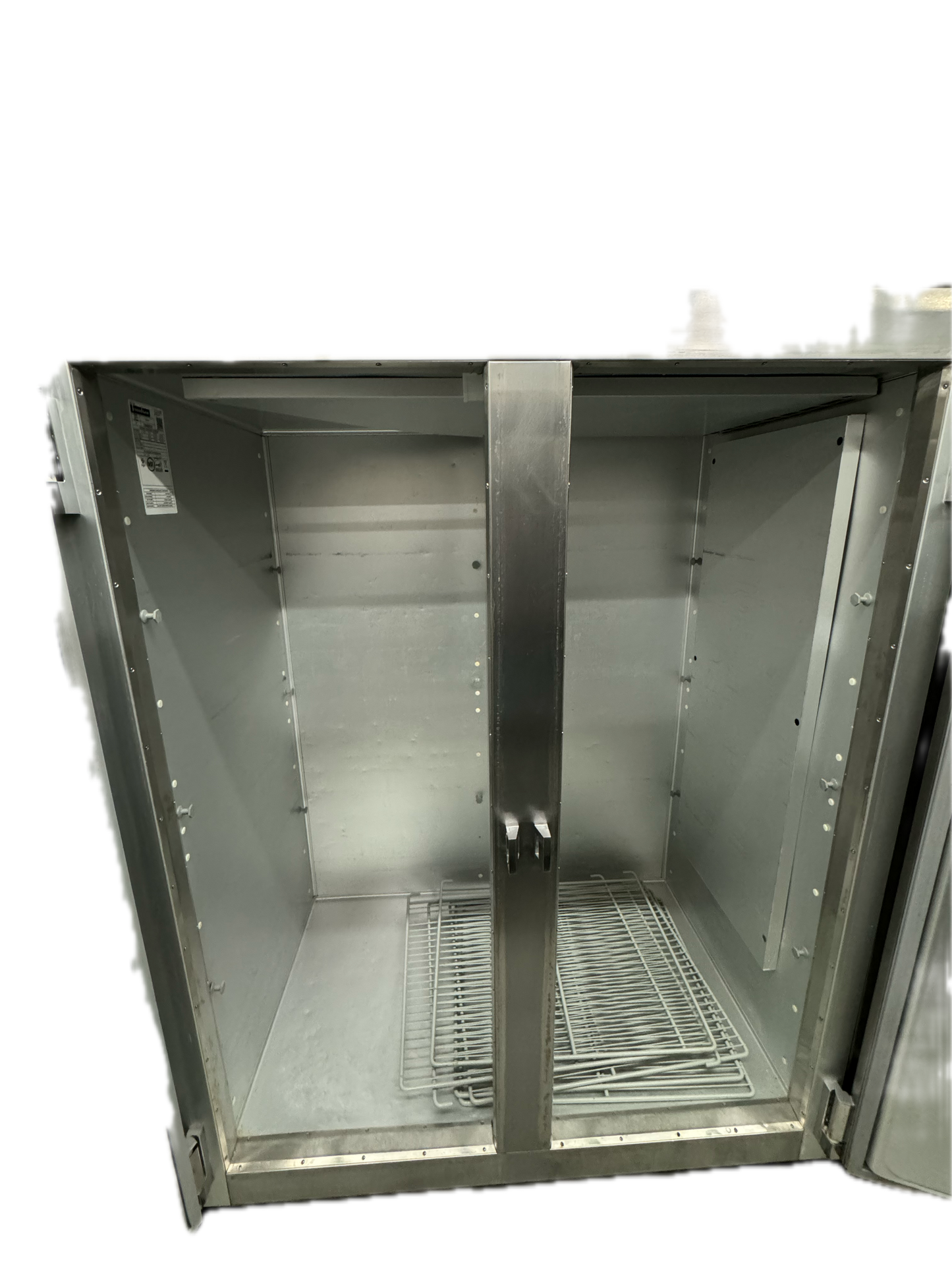 Traulsen Reach-In Refrigerator (M.108201)