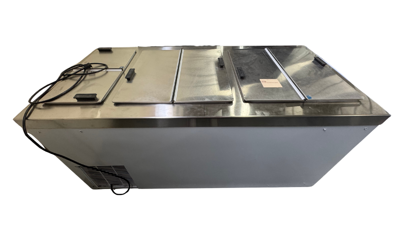 MASTERBILT ICE CREAM CHEST FREEZER (M.110323)