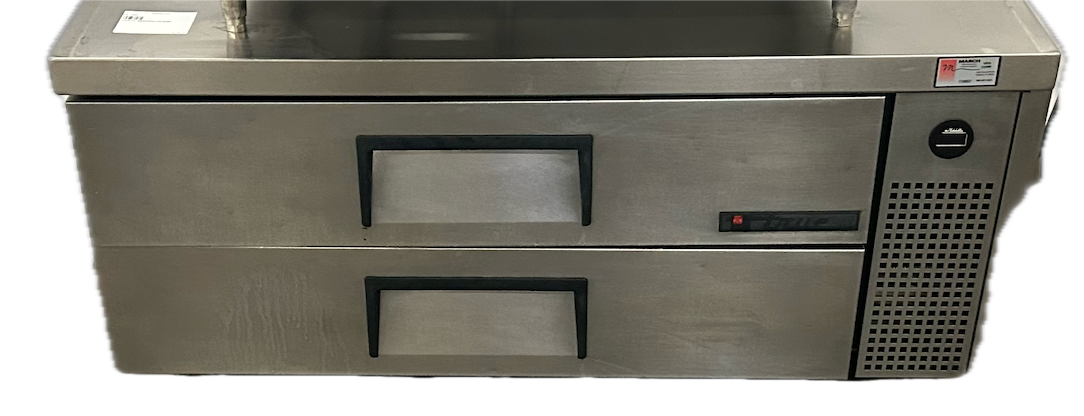 TRUE 50" REFRIGERATOR BASE (M.110657)