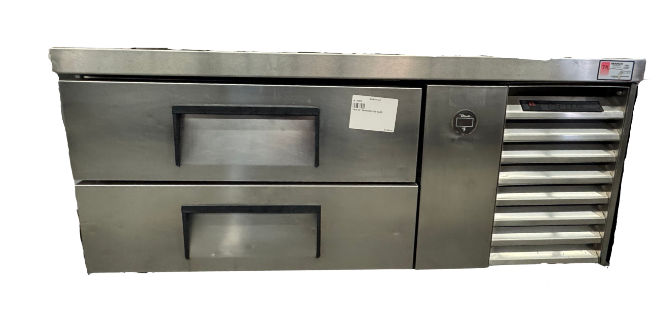 TRUE 50" REFRIGERATED BASE (M.110879)