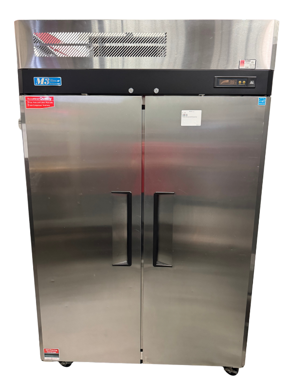 TURBO AIR 2 DOOR REFRIGERATOR (M.111604)