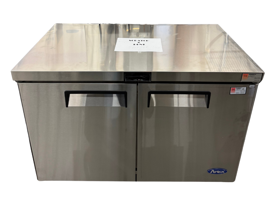 MGF8406GR 48" UNDERCOUNTER FREEZER (M.112141)