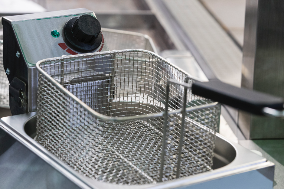 How to Choose a Deep Fryer for Your Bolingbrook Restaurant; Insights from a Used Restaurant Equipment Company Serving Bolingbrook