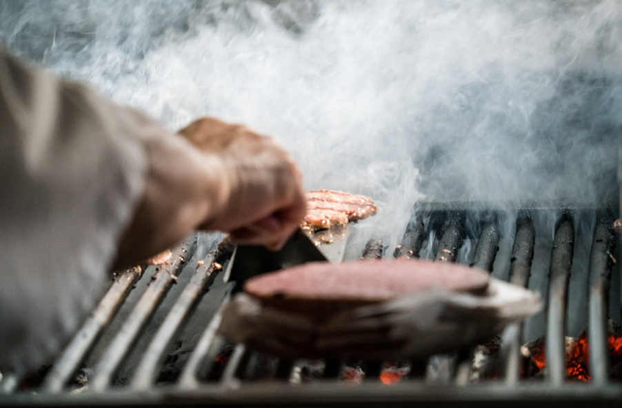 How to Buy a Commercial Barbeque Grill: Insights from a Used Restaurant Equipment Company in Oak Park