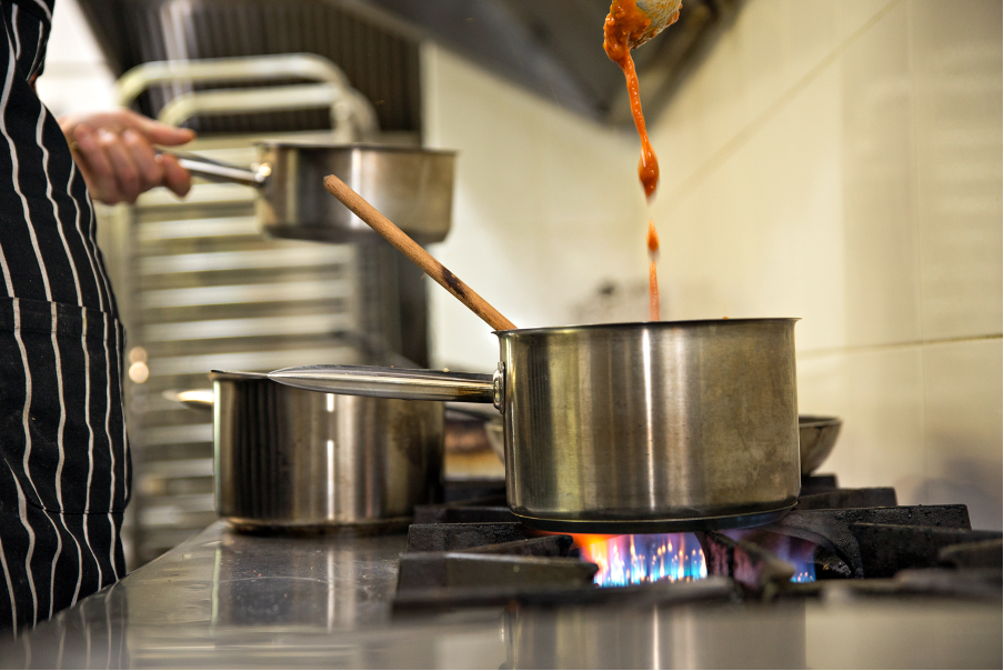 A Guide to Buying Used Kitchen Equipment: Insights from a Restaurant Equipment Supplier in Chicago, Illinois