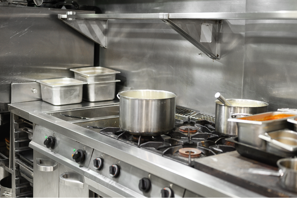 Tips for Saving Money When Buying Commercial Kitchen Equipment: Insights from a New and Used Foodservice Equipment Supplier in Joliet, Illinois