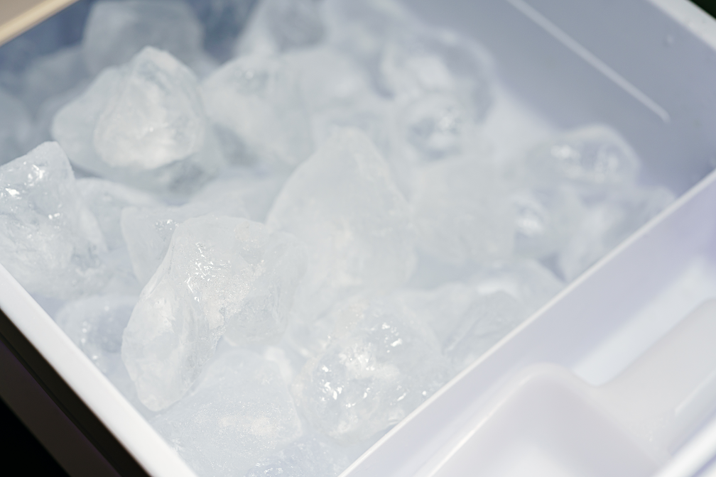 Is It Time to Replace Your Ice Maker? Insights from a Foodservice Equipment Supplier in Hoffman Estates, Illinois