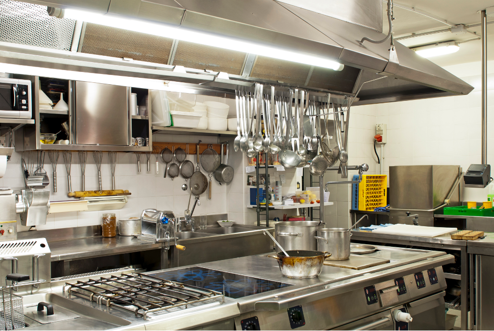 Why You Should Consider Buying Used Restaurant Kitchen Equipment. Insights from a Used Kitchen Equipment Supplier in Lemont, Illinois