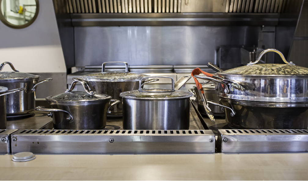 Why Is High-Quality Restaurant Equipment Worth the Cost? Insights From a Restaurant Equipment Supplier in Arlington Heights, Illinois