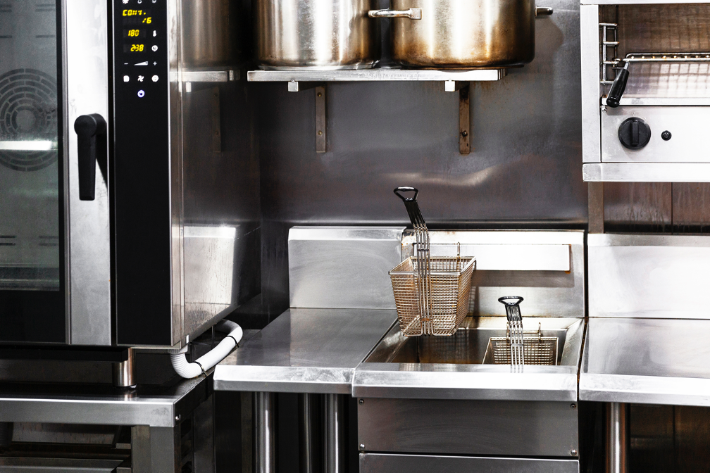 Things to Check Before Purchasing Used Kitchen Equipment: Insights from a Used Kitchen Equipment Supplier in Lincolnshire, Illinois